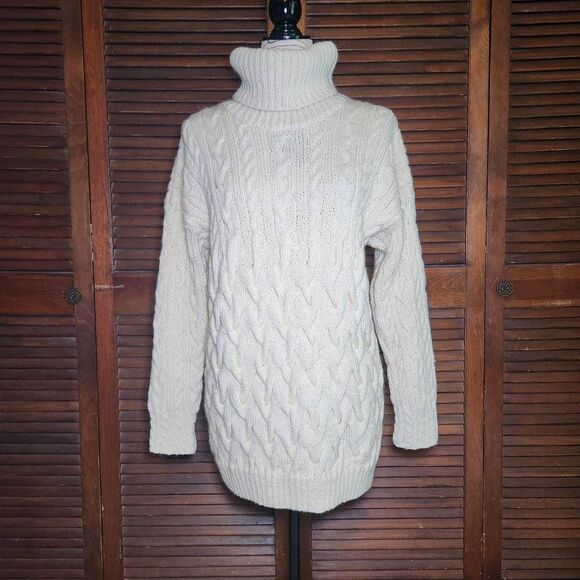 Roberta Freymann Chunky Cable Knit Wool Turtleneck - Picture 1 of 6
